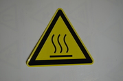 Осторожно. Горячая поверхность